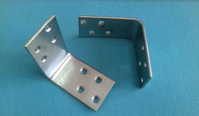 Уголок монтажный 70*70